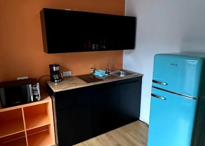 Frisch Renovierte Abendrot Fuer 2 Personen, Zentral Gelegen Έσσεν